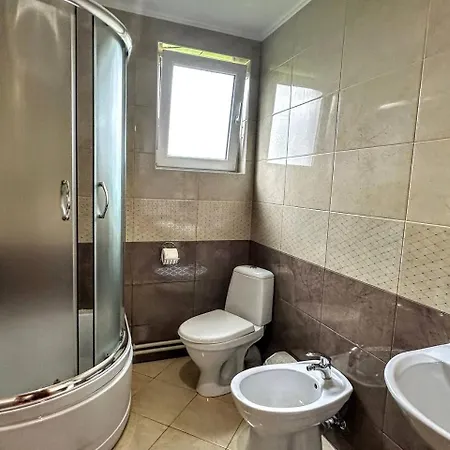 за рікою טטאריב