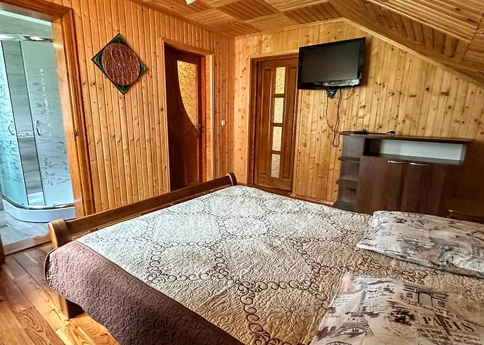 за рікою アパート タターリウ