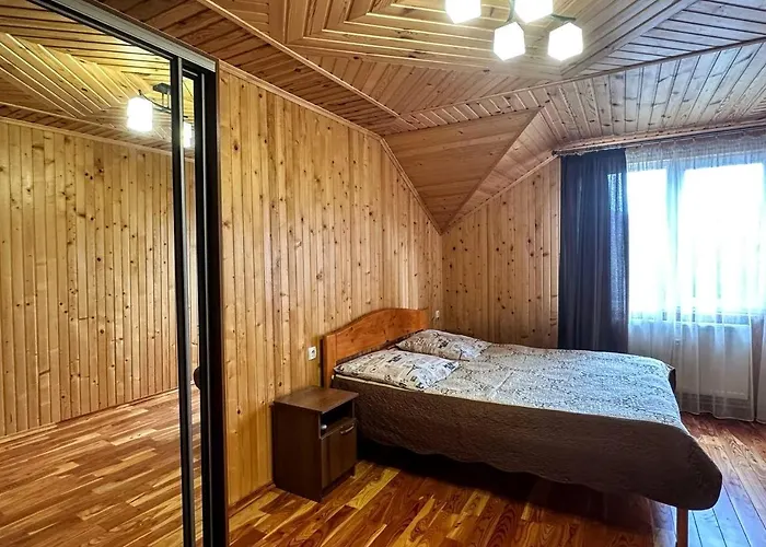 за рікою *